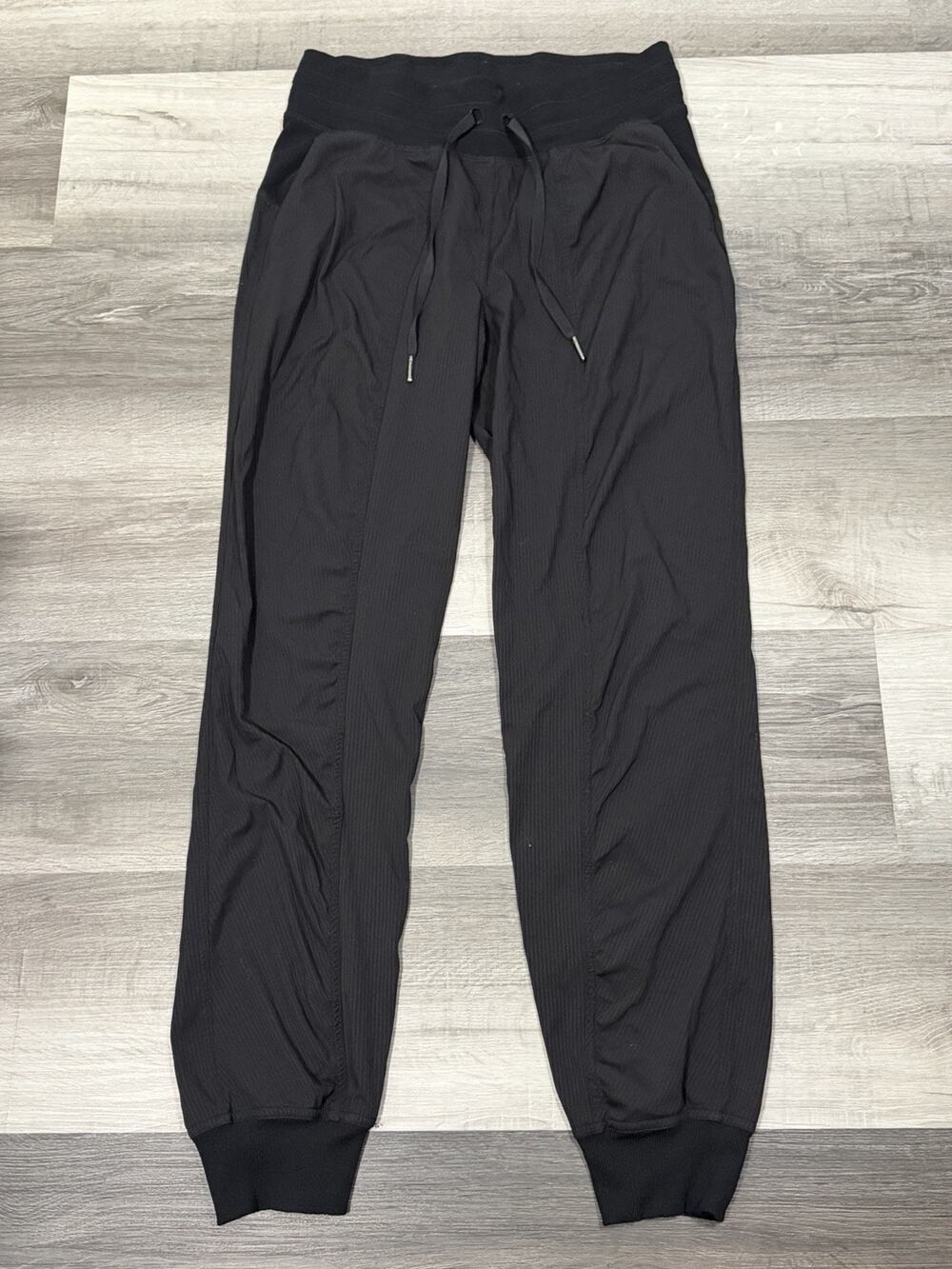 Lululemon Dance Studio Jogger Pants Size 6 Black Stretch Athletic Lightweight